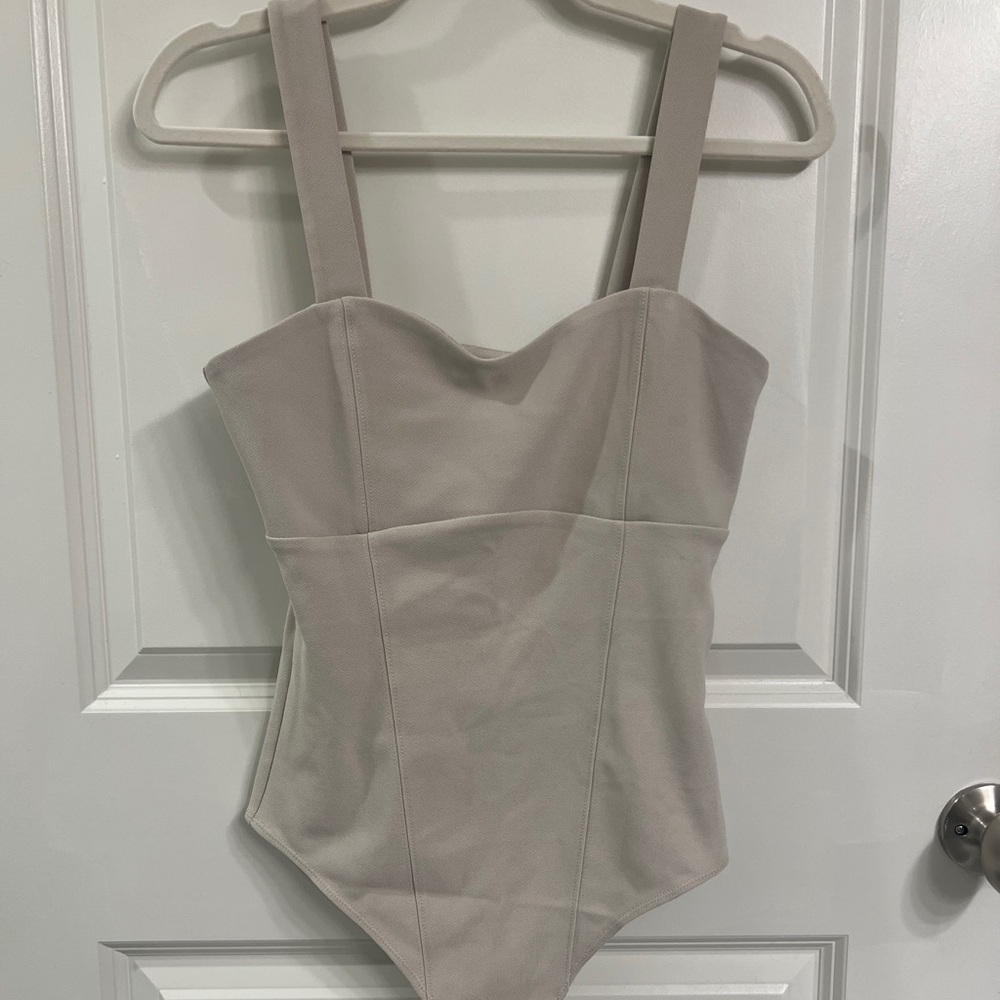 Abercrombie & Fitch Sweetheart Bodysuit